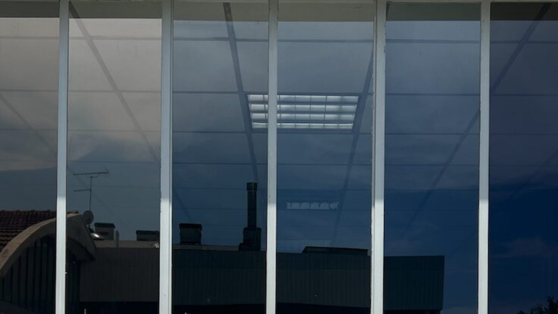 Le Pellicole per vetri cambiano l’estetica dell’immobile? - 28 s.r.l.