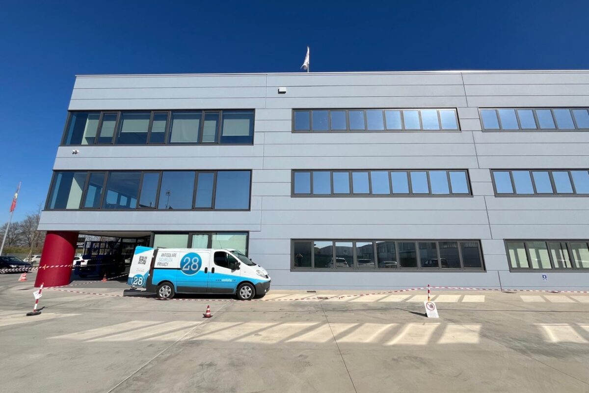 PHOTO 2025 03 24 17 26 10 – dimensioni grandi - 28 s.r.l.