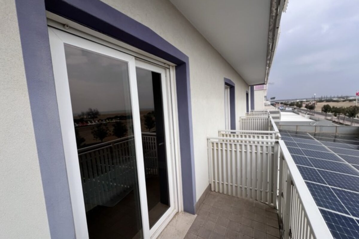 Pellicole Antisolari selettive hotel Caorle Venezia4 - 28 s.r.l.